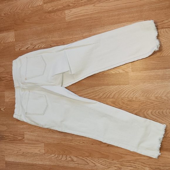 Tan Hi-Rise Straight Jean - Picture 4 of 5